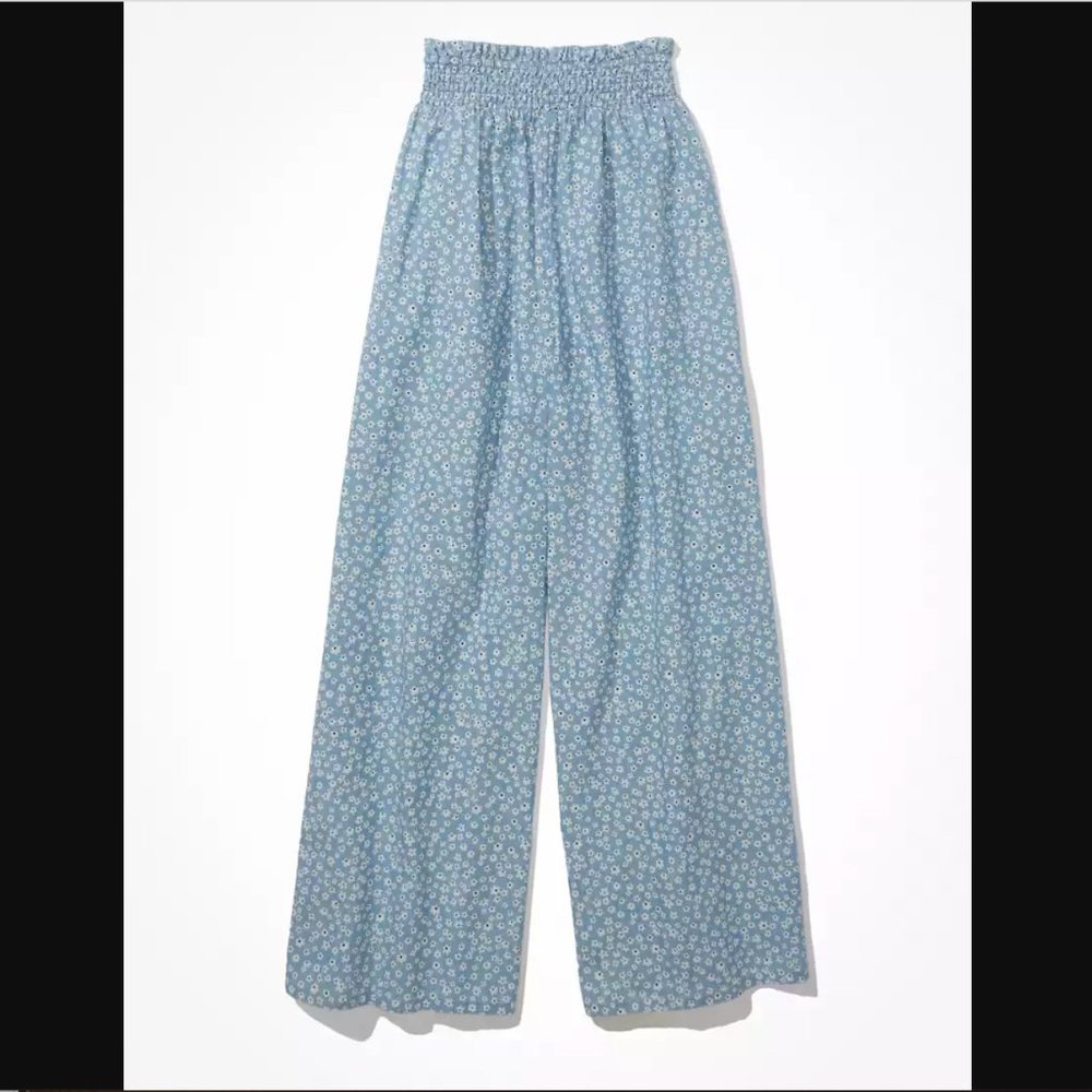 American Eagle Light Blue Floral Smocked Wide Leg Pant S NWT - Picture 5 of 9
